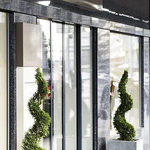 savoy-geneva.genevahotels4all.com/